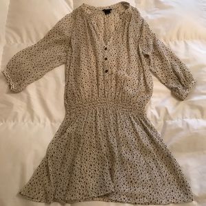 Club Monaco dress with sleeves and cinched waist